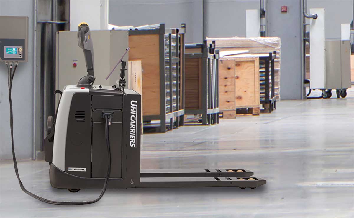 Forklift Battery Changeover Can You Avoid This Time Consuming Process Completely